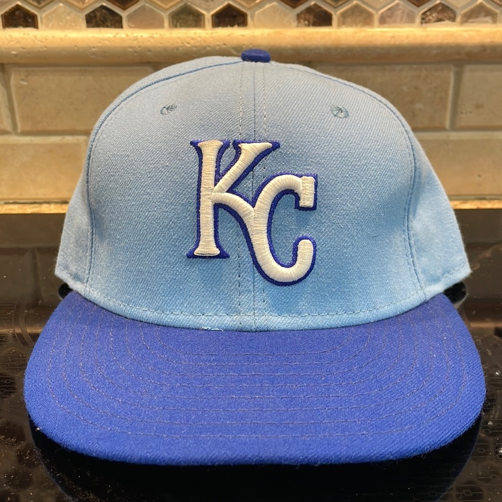 Kansas City Royals size 7 1/4 New Era 5950 used